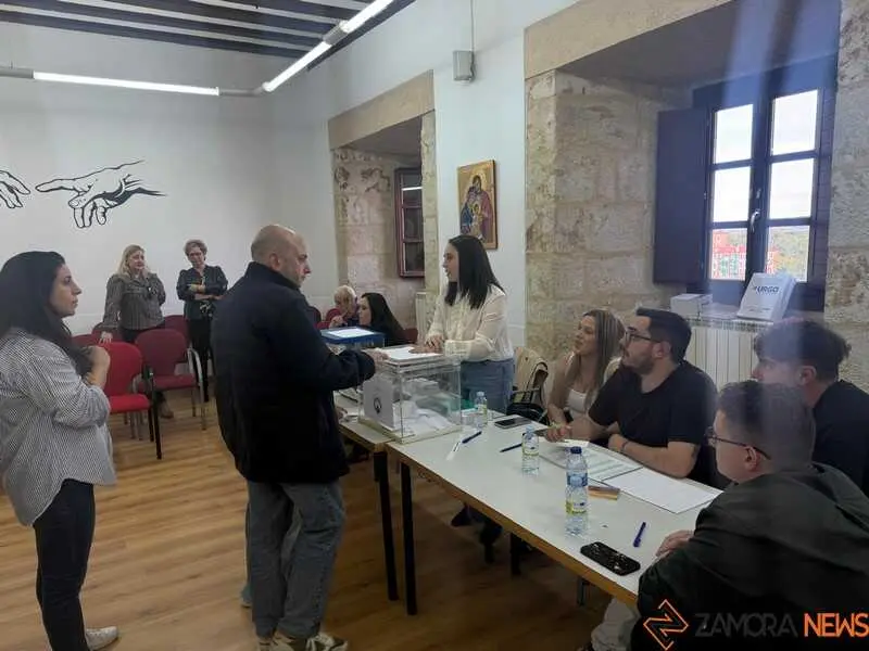 elecciones cofrad&iacute;a Esperanza Zamora 