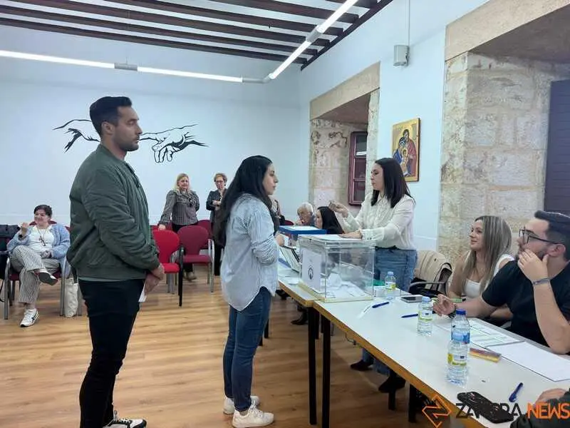 elecciones cofrad&iacute;a Esperanza Zamora _4