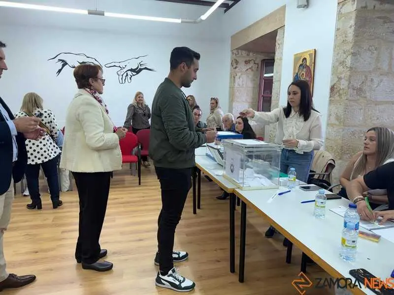 elecciones cofrad&iacute;a Esperanza Zamora _5
