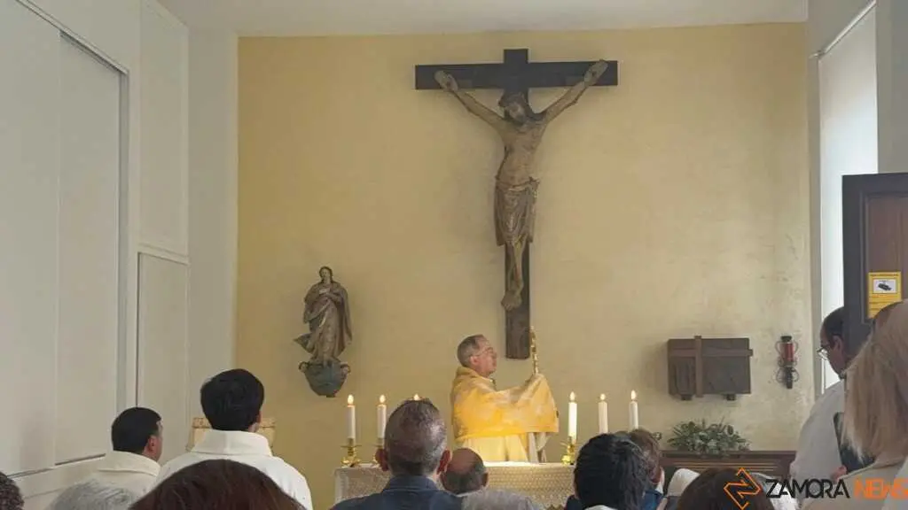 capilla de adoraci&oacute;n de Zamora _47