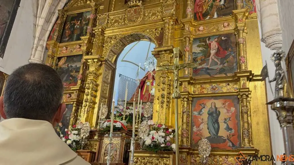   Alumnos del colegio Divina Providencia celebra su romer&iacute;a de la Concha _33