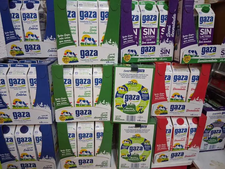 Cartones de Leche Gaza