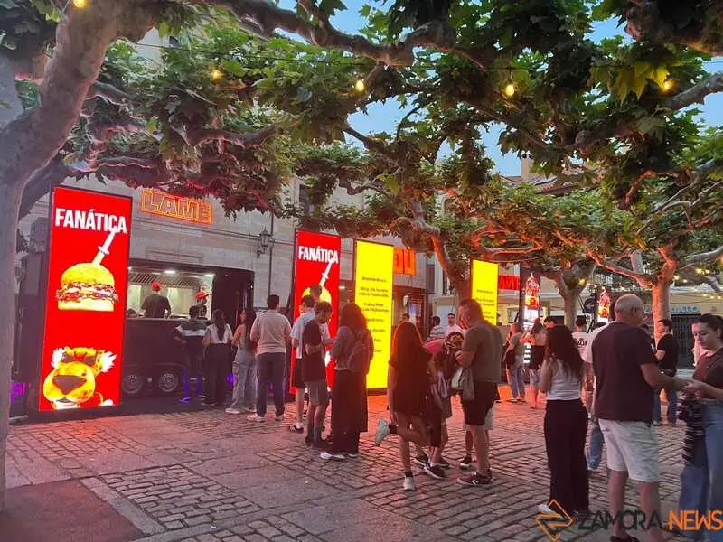 The Burger Cup Zamora _20