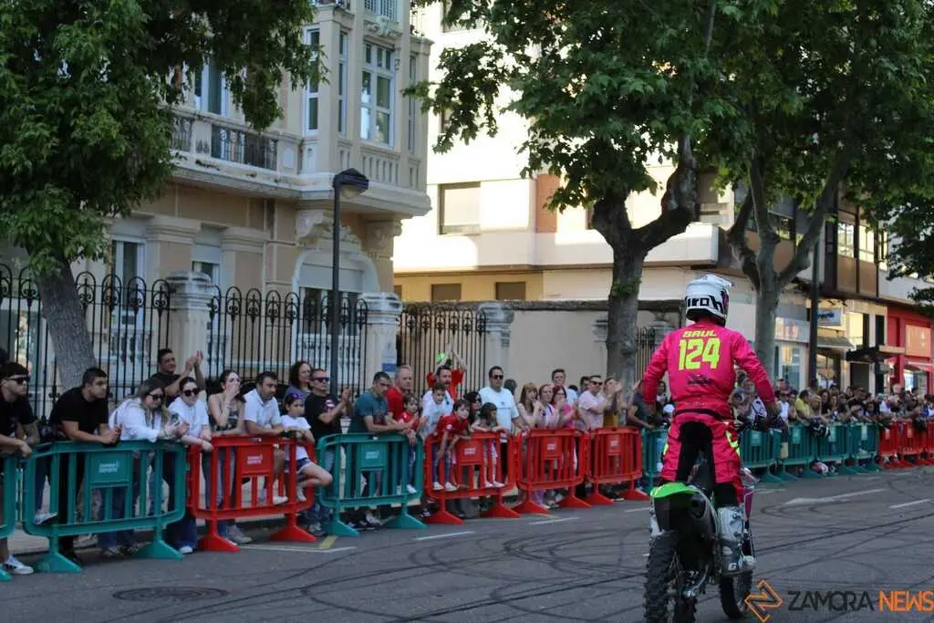 Sa&uacute;l Mengual Exhibici&oacute;n freestyle Zamora Sobre Ruedas _2