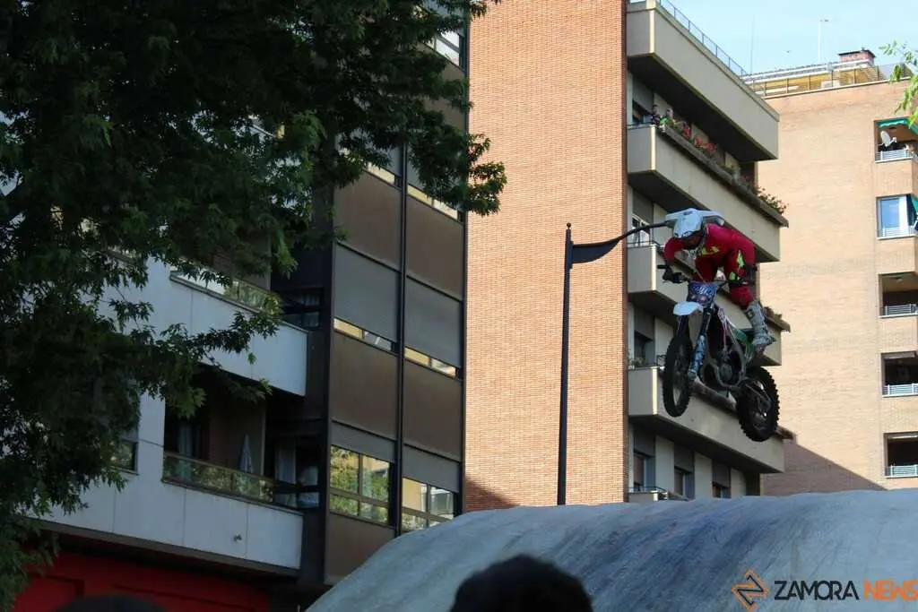 Sa&uacute;l Mengual Exhibici&oacute;n freestyle Zamora Sobre Ruedas _4