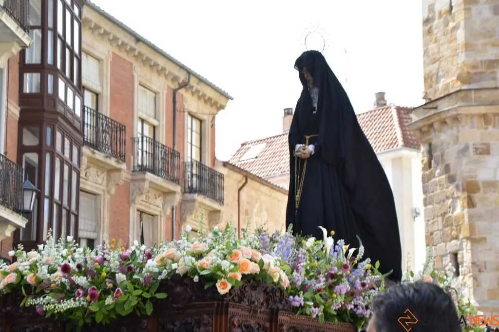 Procesi&oacute;n extraordinaria Jes&uacute;s Nazareno _25
