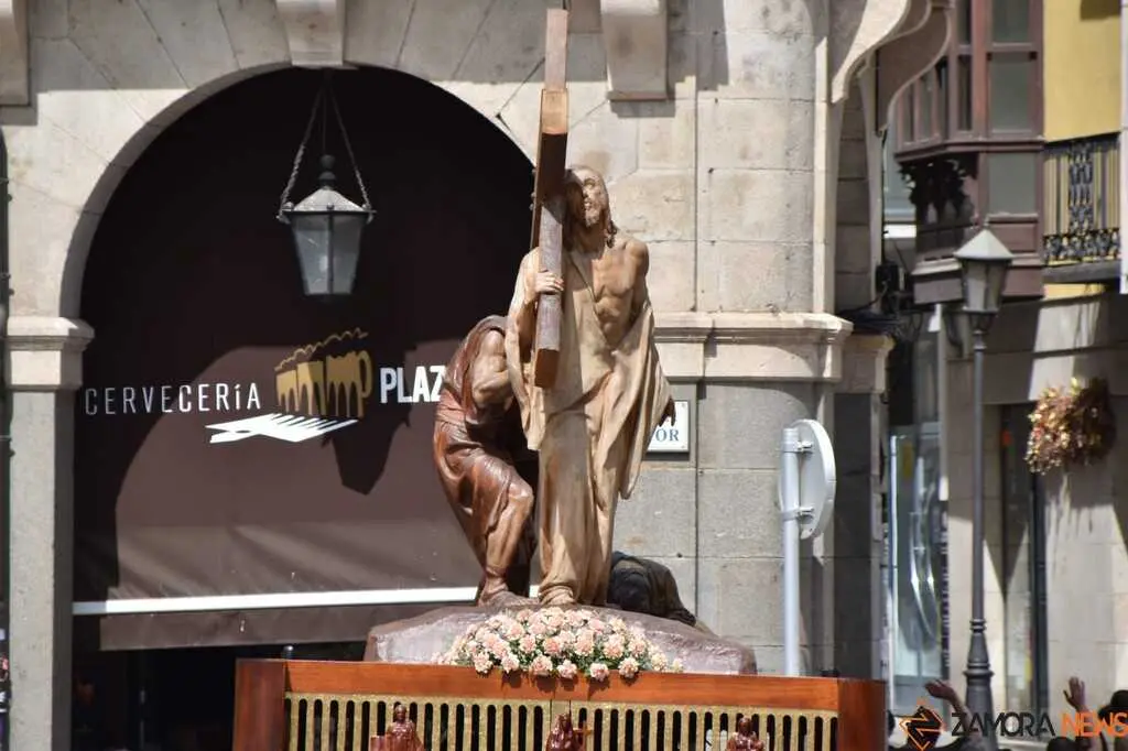 Procesi&oacute;n extraordinaria Jes&uacute;s Nazareno 2_23