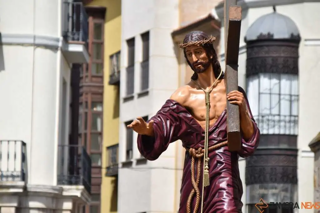 Procesi&oacute;n extraordinaria Jes&uacute;s Nazareno 2_45