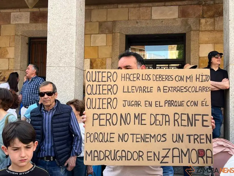 protestas tren madrugador _11