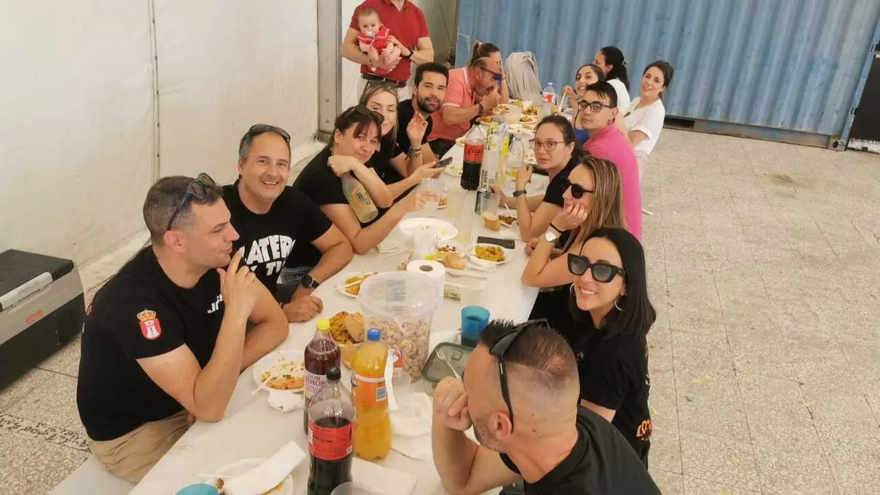 Paellada fin de fiestas cubillos _7