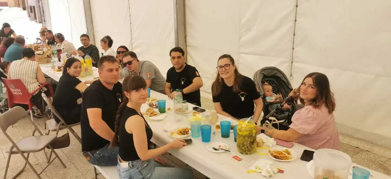 Paellada fin de fiestas cubillos _9
