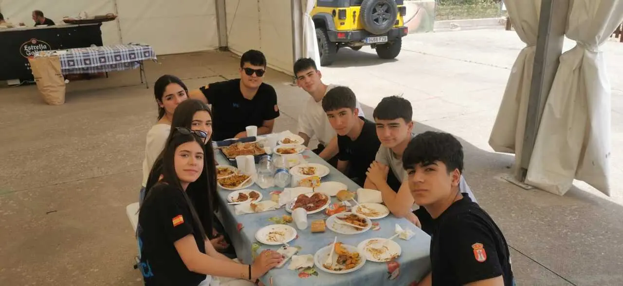Paellada fin de fiestas cubillos _13
