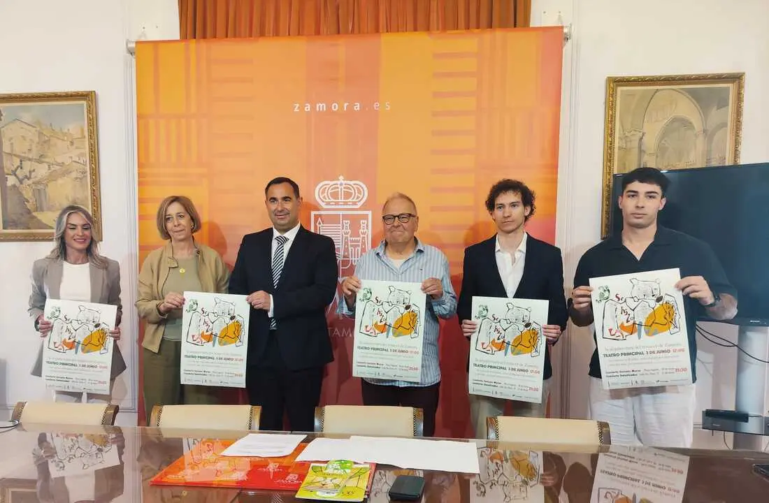 Presentaci&oacute;n de las Jornadas sobre Modernismo en el Ayuntamiento de Zamora
