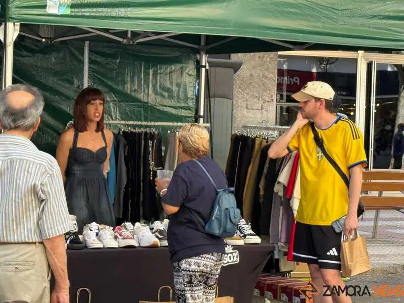 comercio de Tres Cruces _11