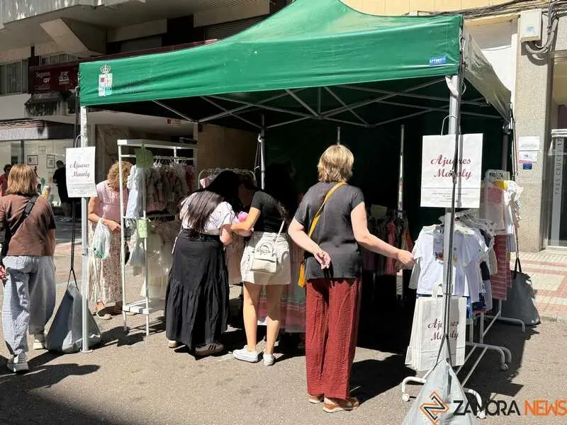 comercio de Tres Cruces _14