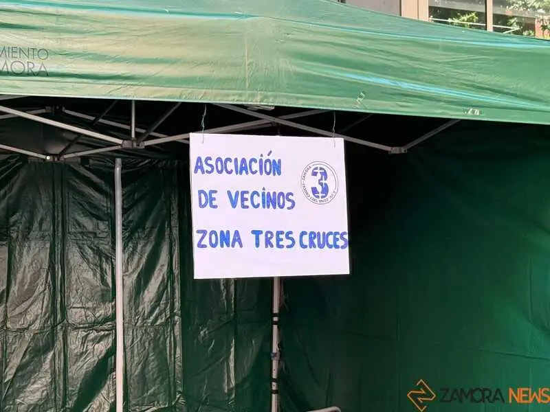 comercio de Tres Cruces _21