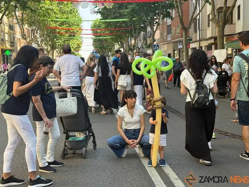 comercio de Tres Cruces _34