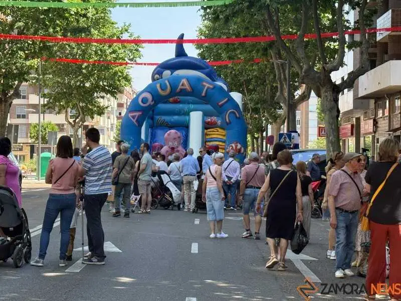 comercio de Tres Cruces _39