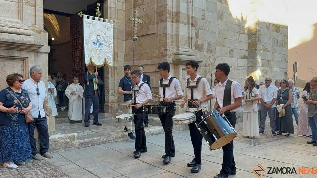 procesi&oacute;n Virgen del Amor Hermoso