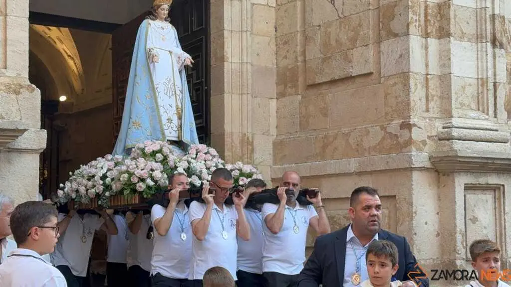 procesi&oacute;n Virgen del Amor Hermoso_2
