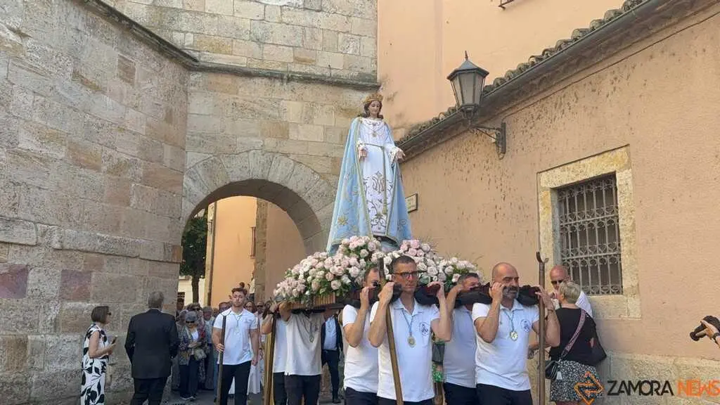 procesi&oacute;n Virgen del Amor Hermoso_11