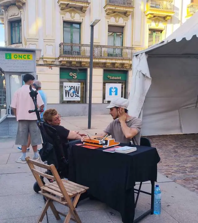 Uno de los componentes de Hablalatinta