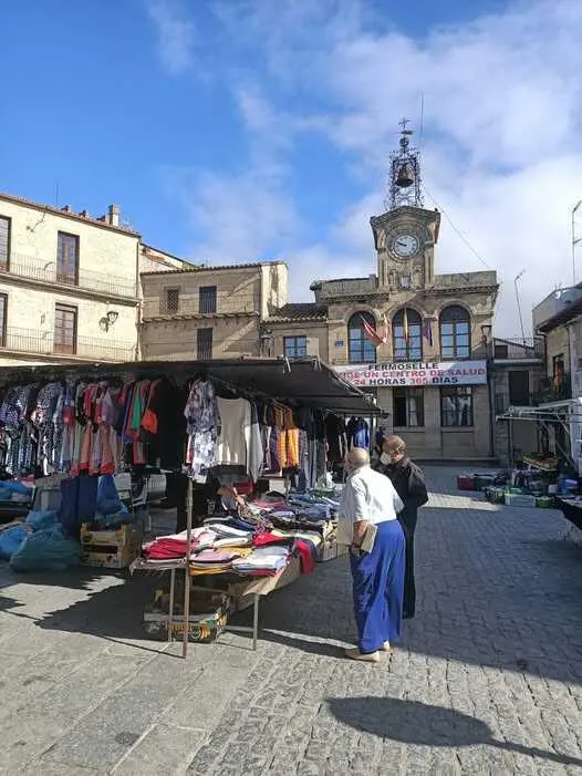 Mercadillo de Fermoselle - imagen redes