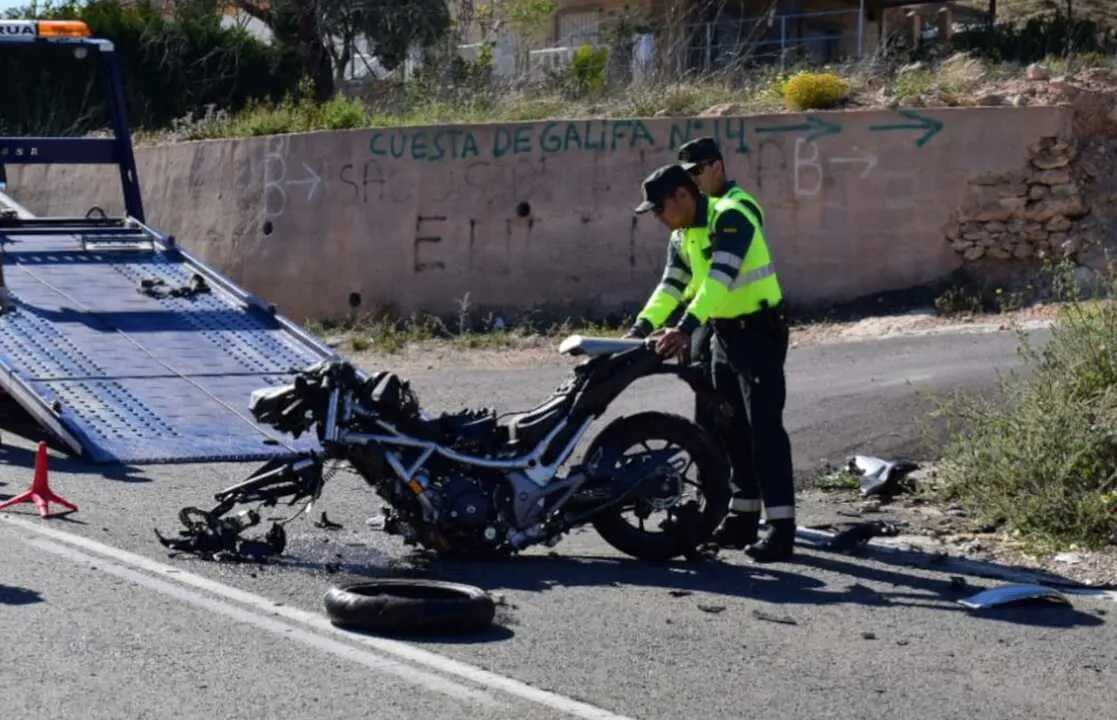 Accidente de un motorista. Foto DGT Archivo