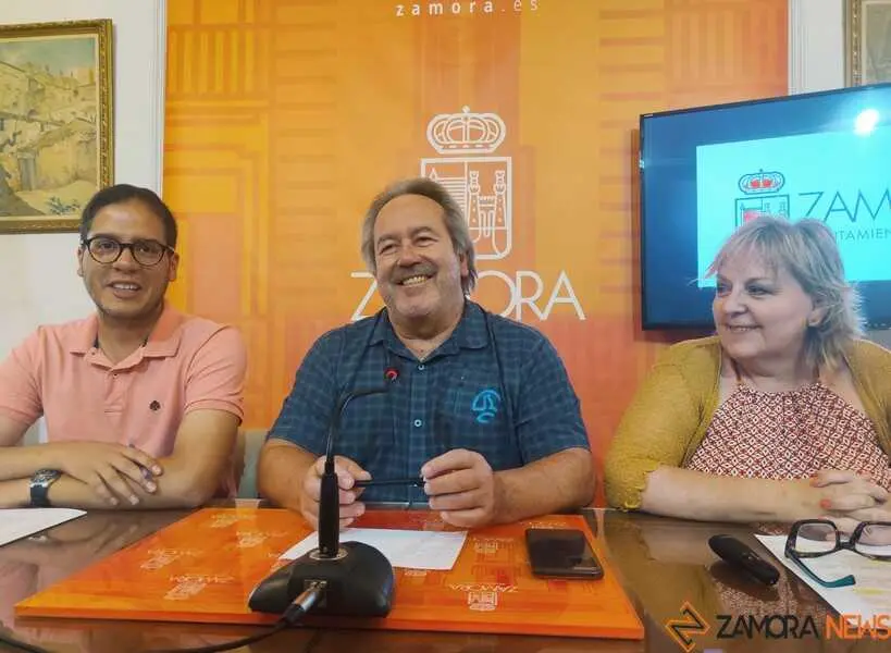 Pablo Novo, Francisco Guarido y Ana Bel&eacute;n Gonz&aacute;lez 