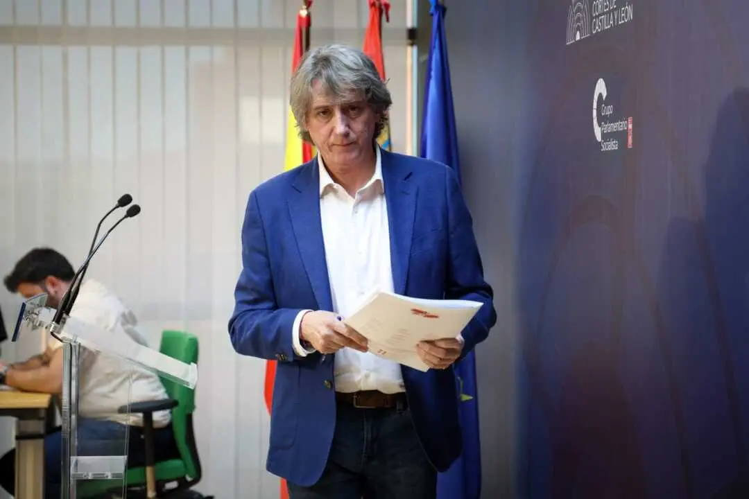 El socialista Carlos Mart&iacute;nez