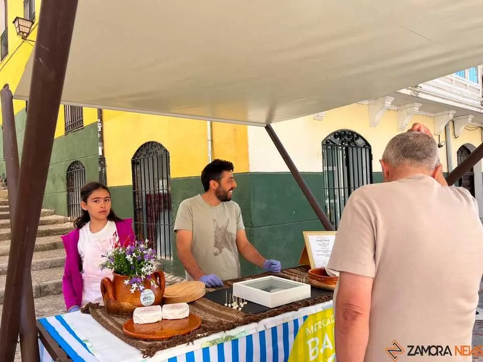 Mercado de Balborraz junio_10