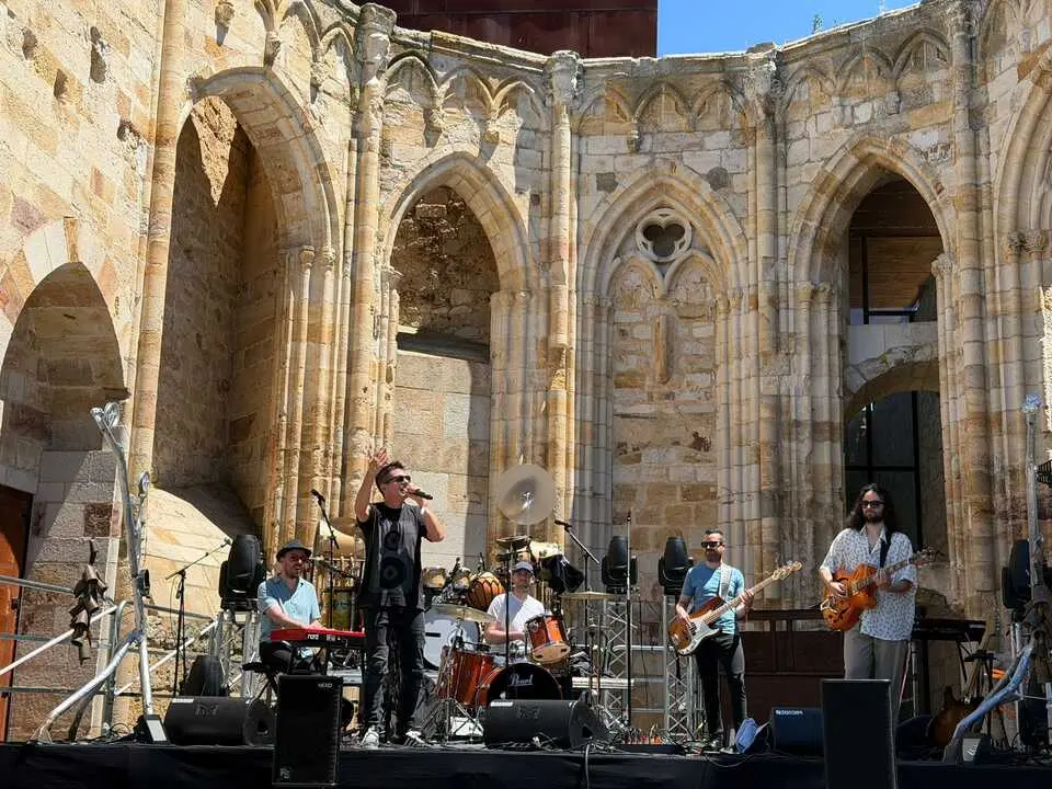  liturgia del vermut peque&ntilde;o rock and roll 