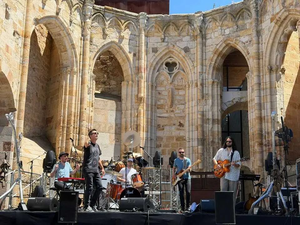  liturgia del vermut peque&ntilde;o rock and roll _2