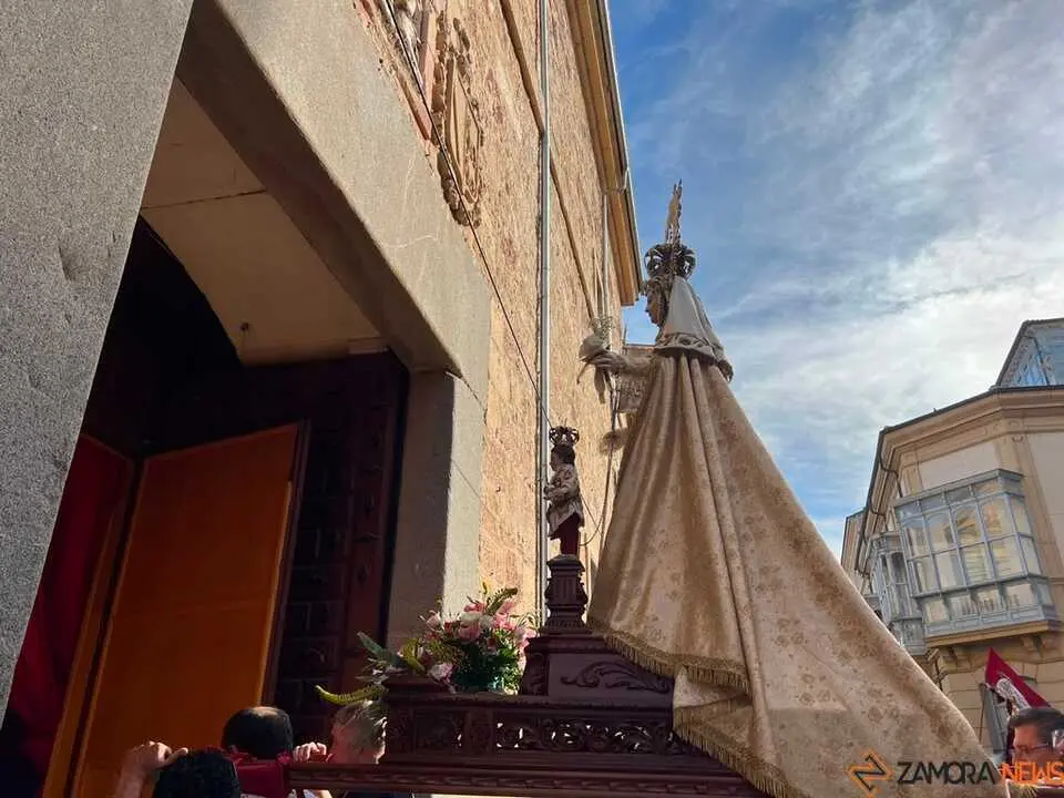 La Tarasca procesi&oacute;n _4