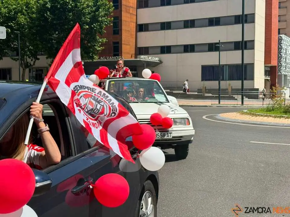 Caravana Rojiblanca 