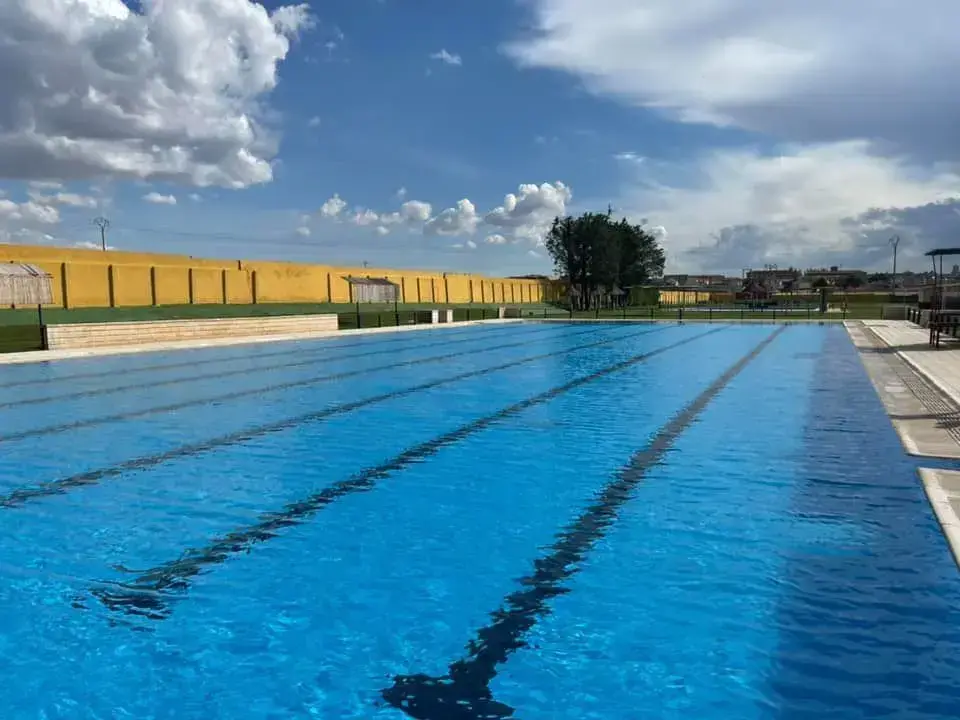 Piscina de Toro