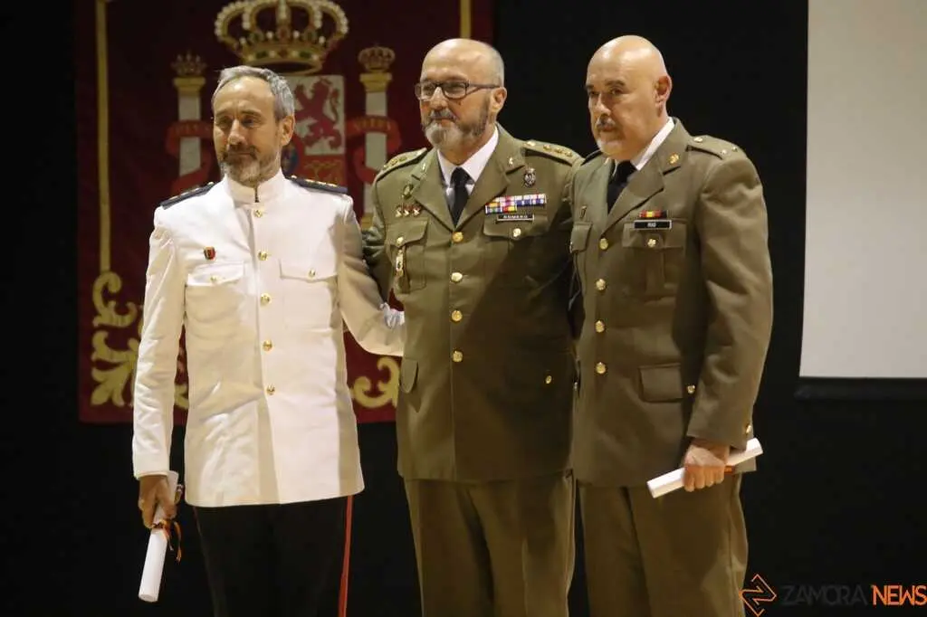 Acto homenaje Subdelegaci&oacute;n de Defensa Zamora _4