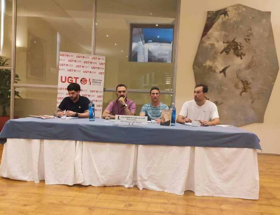 Charla coloquio en el NH de Zamora con los agentes forestales