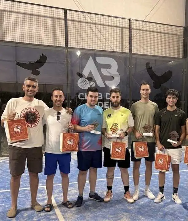 Torneo de P&aacute;del Mofarracinos 2026