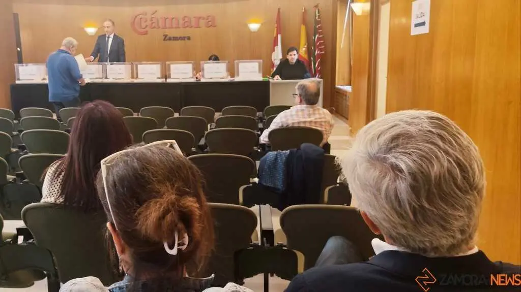 C&aacute;mara de comercio de Zamora_4