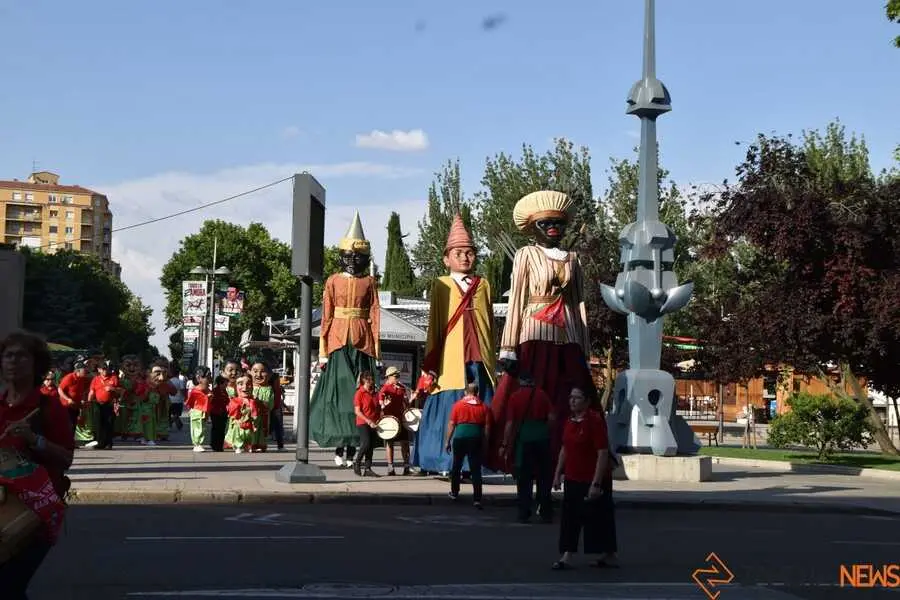desfile de pe&ntilde;as San Pedro Zamora 2026_6