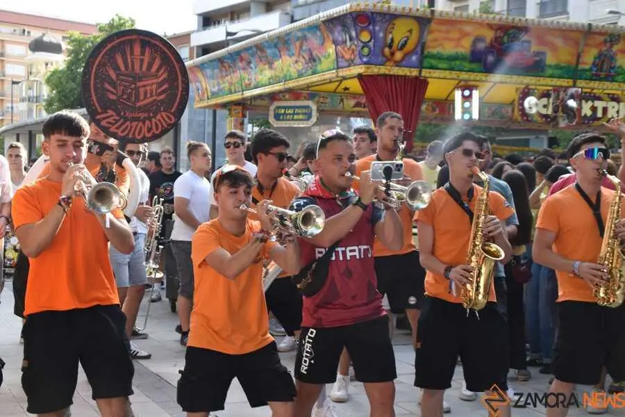 desfile de pe&ntilde;as San Pedro Zamora 2026_34