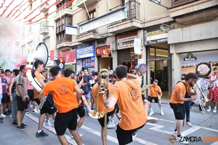 desfile de pe&ntilde;as San Pedro Zamora 2026_45