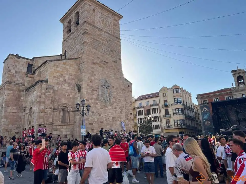 Ambiente Zamora antes del encuentro Zamora CF _6