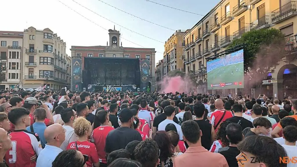 Ambiente Zamora antes del encuentro Zamora CF _16