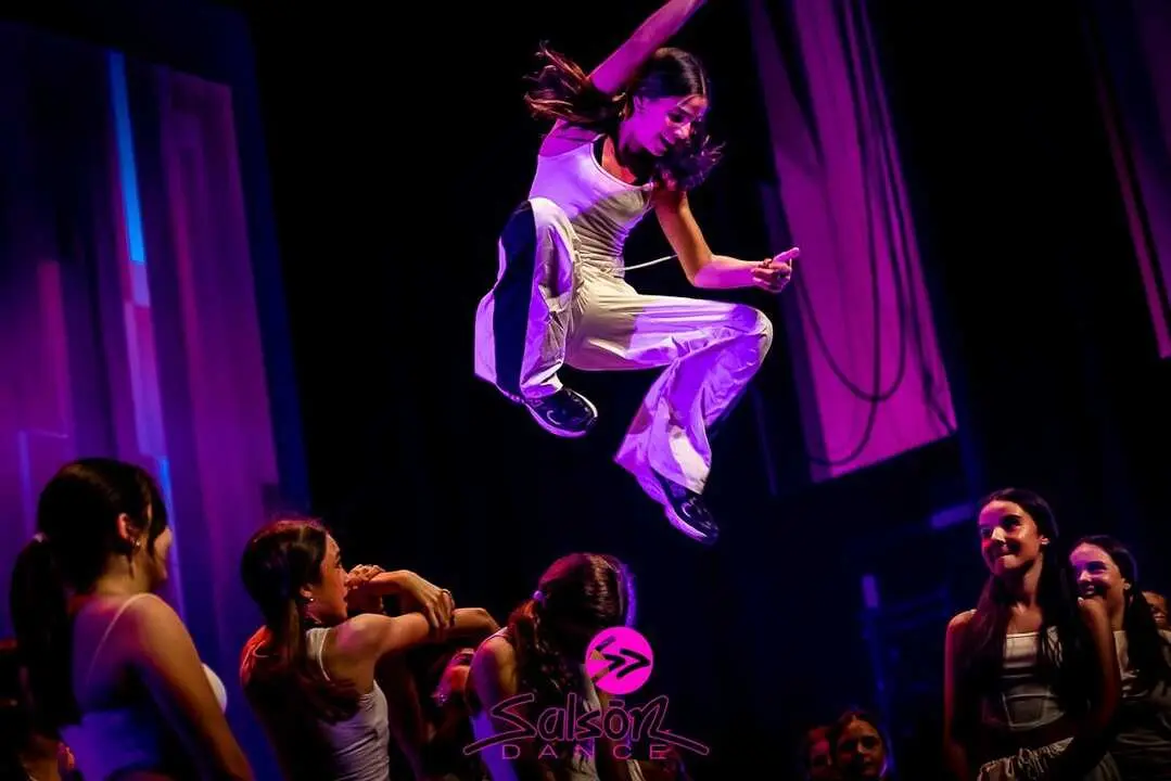 Sals&oacute;n Dance Colors - im&aacute;genes  Chema S&aacute;nchez_16