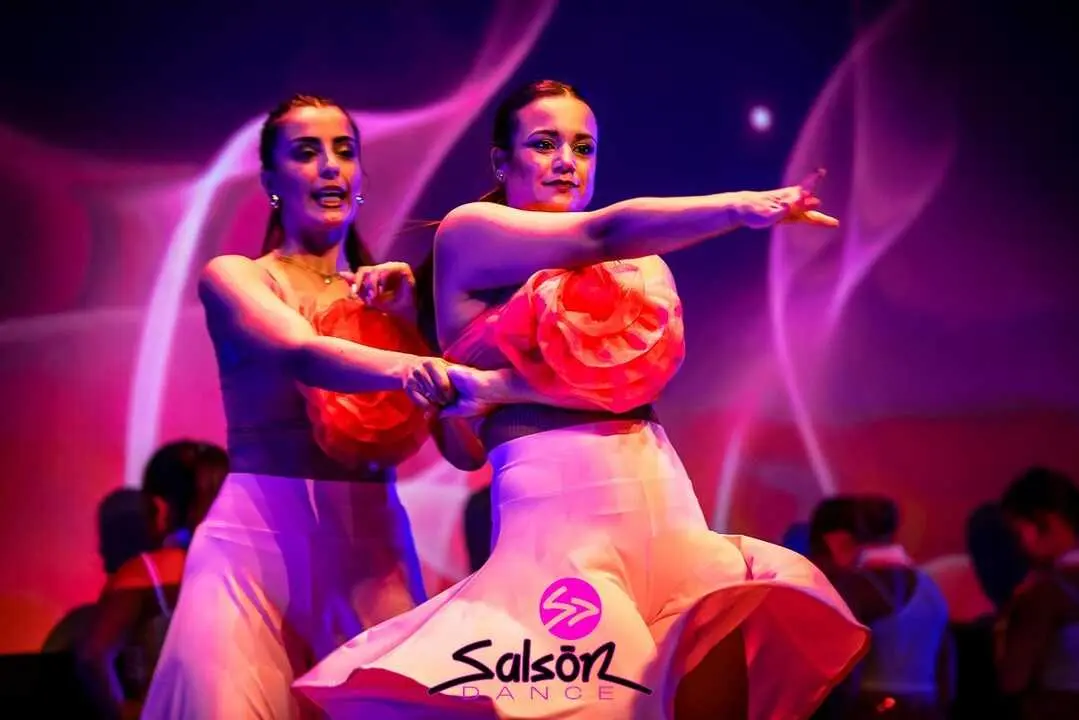 Sals&oacute;n Dance Colors - im&aacute;genes  Chema S&aacute;nchez_18