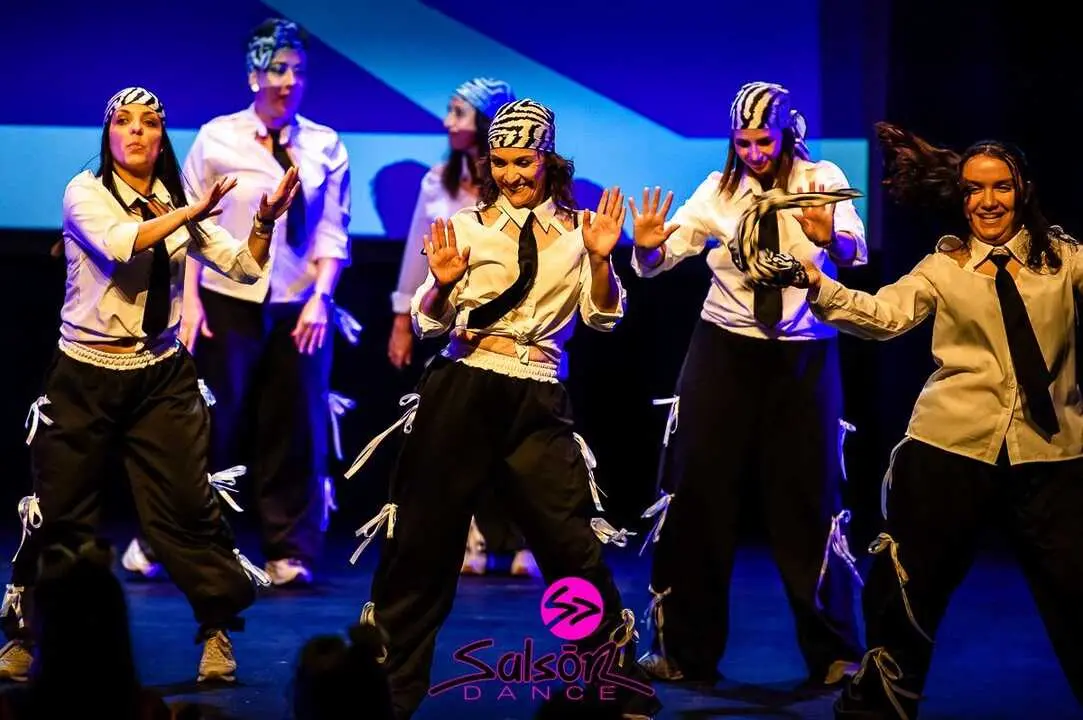 Sals&oacute;n Dance Colors - im&aacute;genes  Chema S&aacute;nchez_25