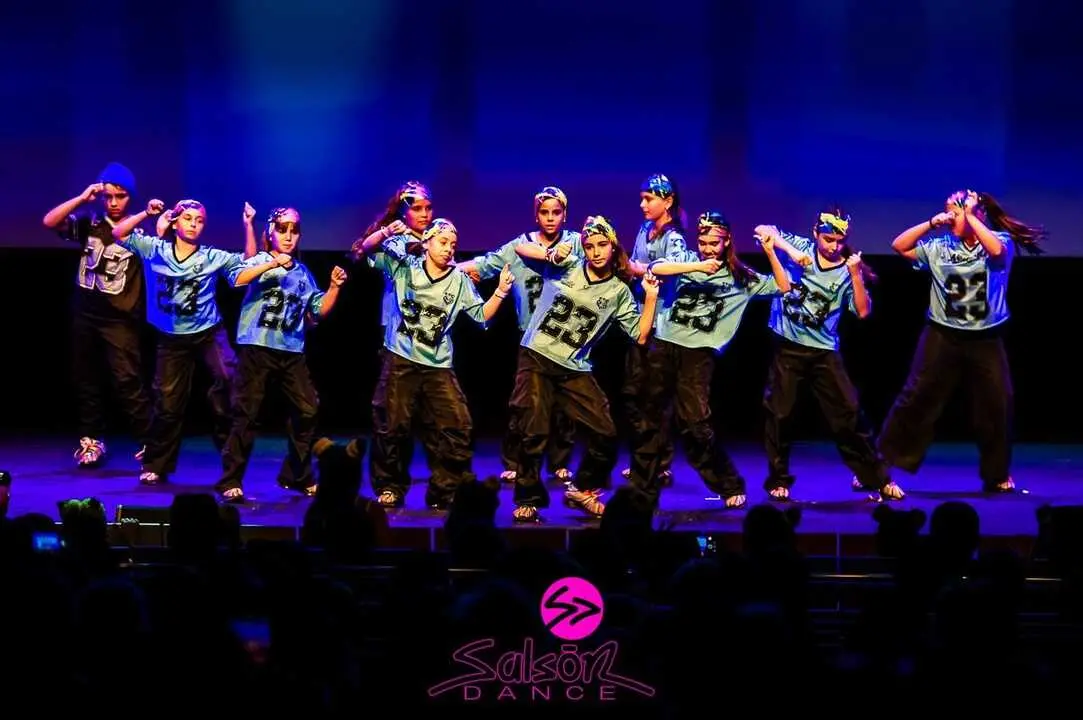 Sals&oacute;n Dance Colors - im&aacute;genes  Chema S&aacute;nchez_30