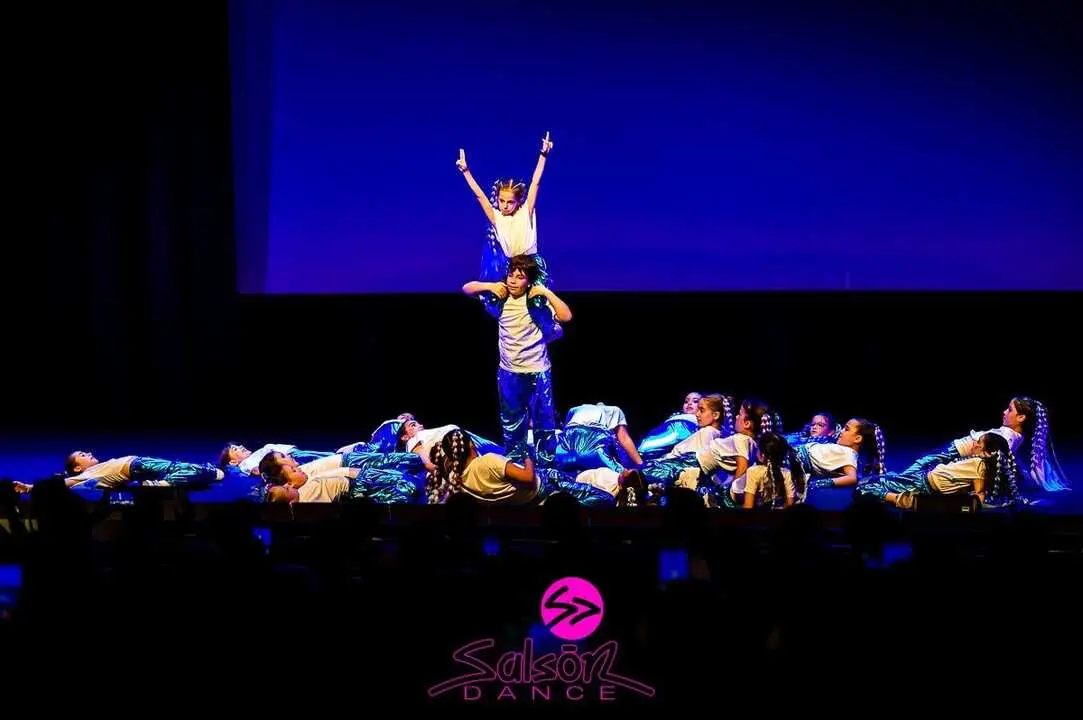 Sals&oacute;n Dance Colors - im&aacute;genes  Chema S&aacute;nchez_32